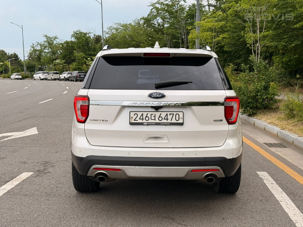 FORD Explorer (5th Generation) 2.3 AWD