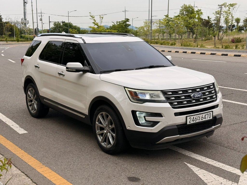 FORD Explorer (5th Generation) 2.3 AWD