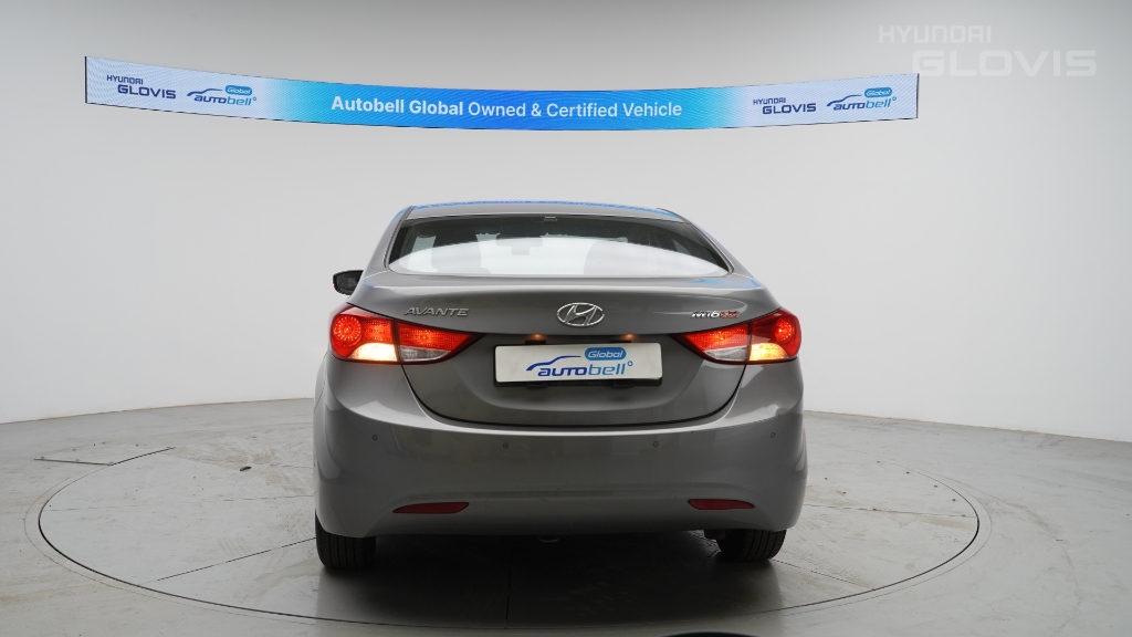 HYUNDAI Avante MD M16 GDi