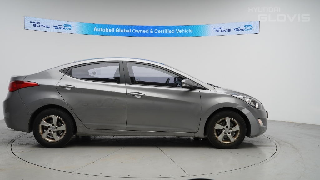 HYUNDAI Avante MD M16 GDi