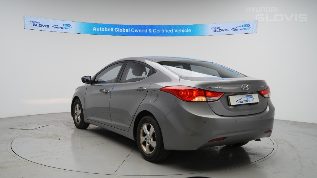 HYUNDAI Avante MD M16 GDi