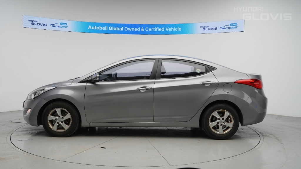 HYUNDAI Avante MD M16 GDi