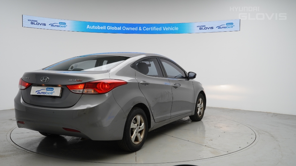 HYUNDAI Avante MD M16 GDi