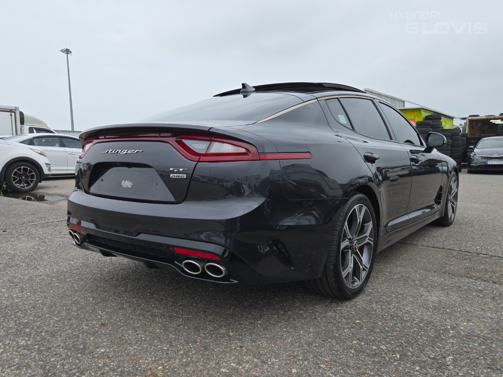 KIA Stinger 3.3 Turbo AWD
