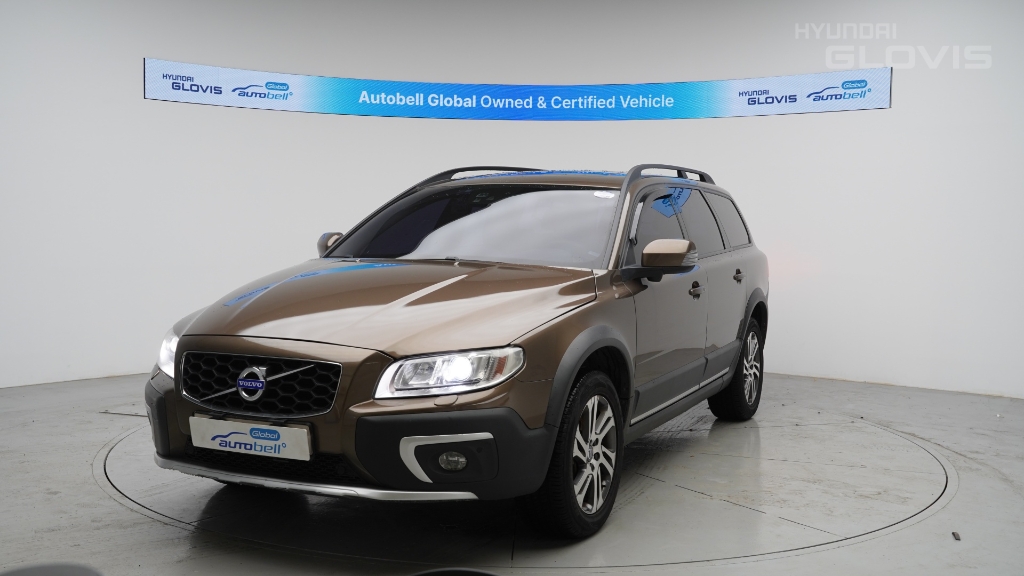 VOLVO XC70 D4