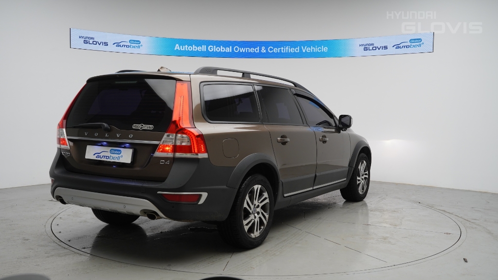 VOLVO XC70 D4