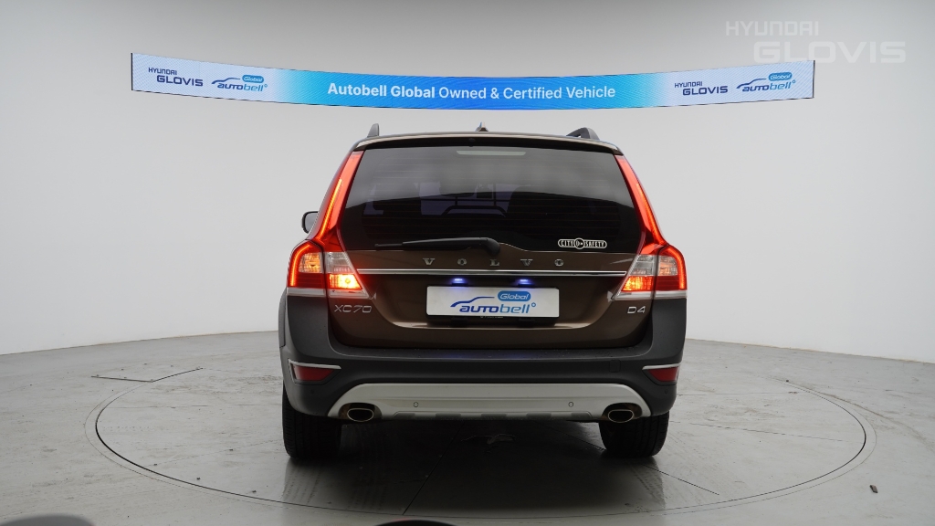 VOLVO XC70 D4