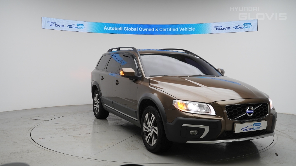 VOLVO XC70 D4