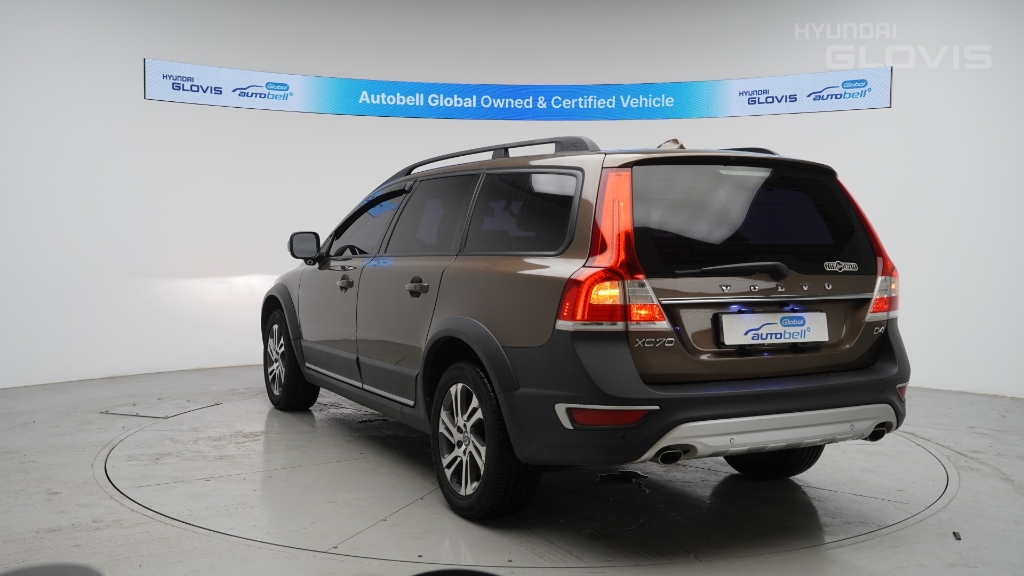VOLVO XC70 D4