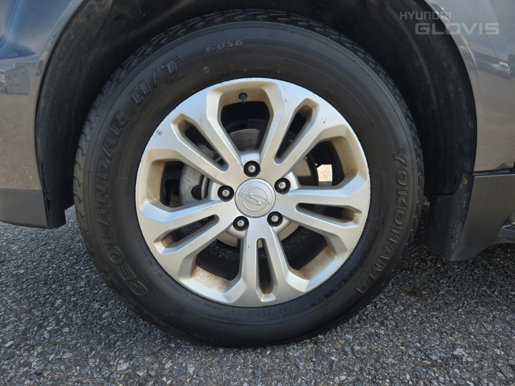 KG MOBILITY(SSANGYONG) The New Korando Sports 2.2 4WD